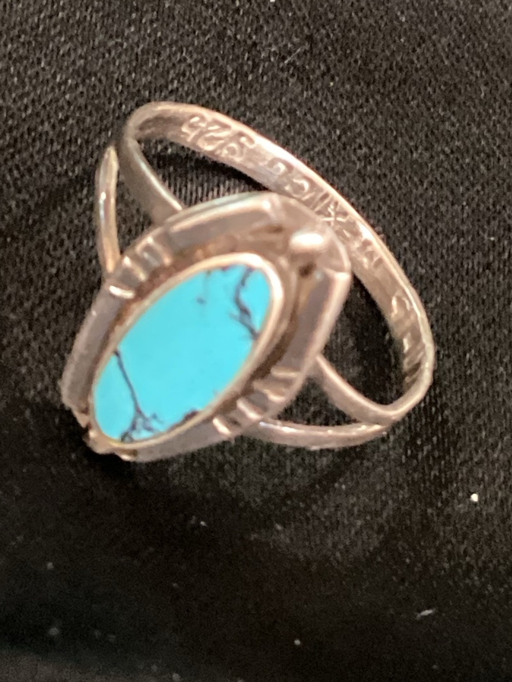 VTG Navajo Signed 925/Genuine Turquoise Ring.circa 1970s authentic Mexico Stamp